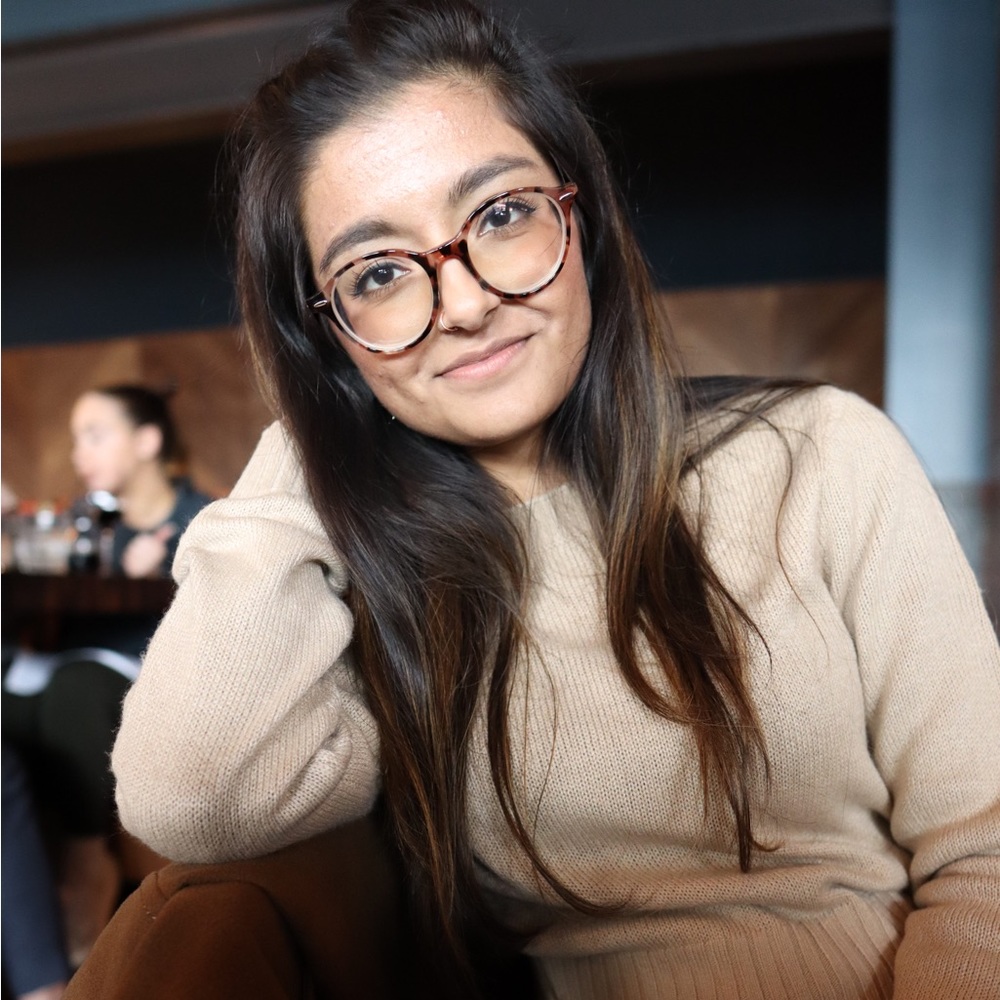 Meet your Posher, Sana